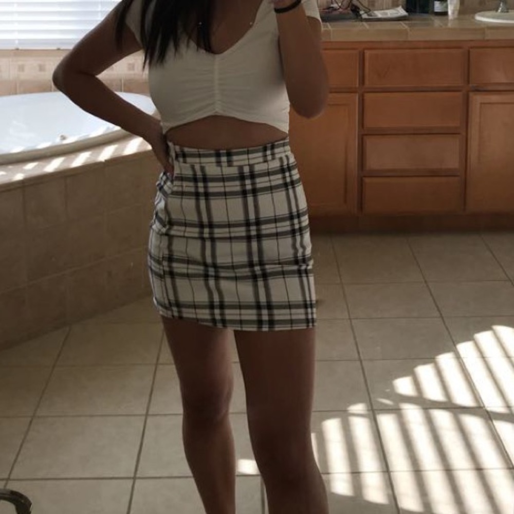 Forever 21 skirt